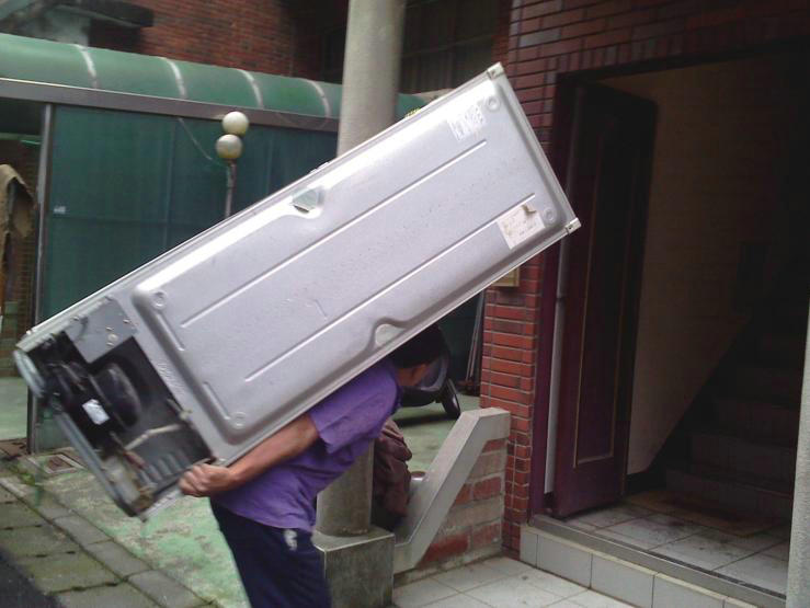 ���B������